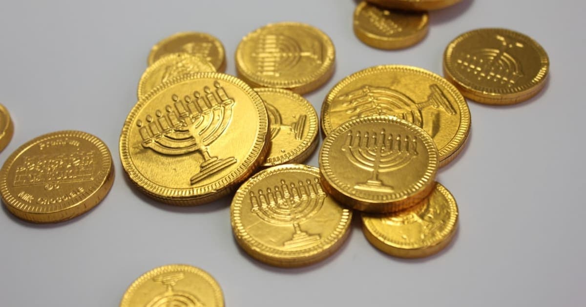 Chanukah Foods and Games