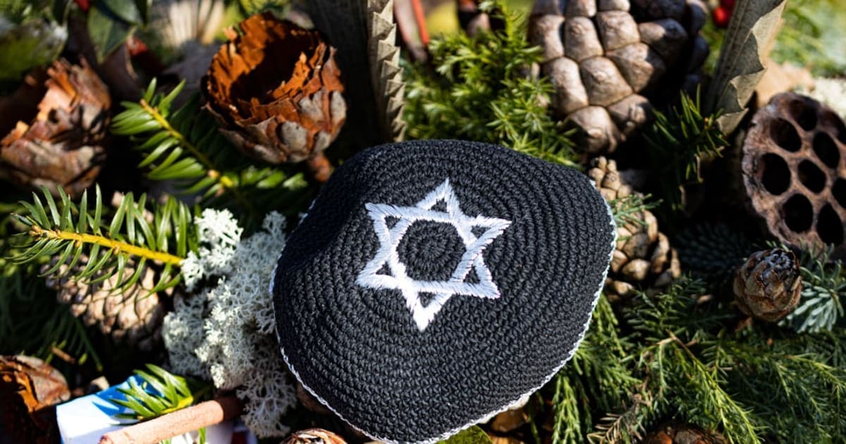 Jewish Mourning and Shiva